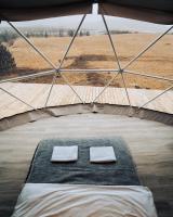 Golden Circle Domes - Lake Viewにあるベッド