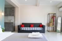 Posteľ alebo postele v izbe v ubytovaní Levanda Luxury Studios Apartments