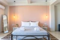 Posteľ alebo postele v izbe v ubytovaní Levanda Luxury Studios Apartments