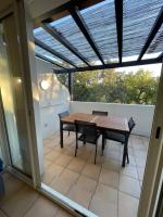 Plan piętra w obiekcie Charmant appartement Village Restanques de Saint Tropez