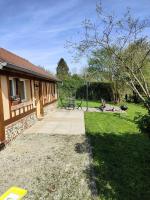 Ogród w obiekcie Gîtes les Deux Vallées