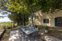 Vonkajšia záhrada v ubytovaní VILLA SAN PIETRO