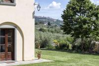 Vonkajšia záhrada v ubytovaní VILLA SAN PIETRO