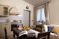Kuchyň nebo kuchyňský kout v ubytování Agriturismo Il Barone