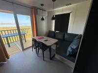 Balkon lub taras w obiekcie Camping de l'Arnel