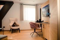TV a/nebo společenská místnost v ubytování Altstadt-Hotel