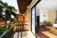 Balkón nebo terasa v ubytování The Orange Villa Near Beach 海灘附近的家庭別墅