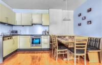 Kuchyňa alebo kuchynka v ubytovaní Attraktive Ferienwohnung