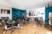 Restaurace v ubytování Hotel Samara with Relax area