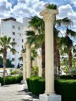 Ceasar Resort &Spa long beach - Housity
