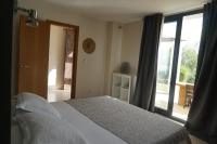 Łóżko lub łóżka w pokoju w obiekcie El Toro Blanco Luxury Villa in Andalucia