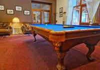 Stół bilardowy w obiekcie ROMANTIK HOTEL ELEONORA