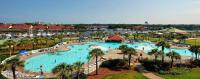 Der Swimmingpool an oder in der Nähe von Waterfront Luxury Huge Condo with 15000sf Pool