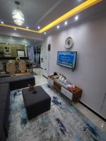 TV a/nebo společenská místnost v ubytování Sidi Beshr Luxury apartment Side Seaview