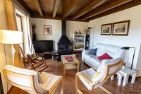 Posedenie v ubytovaní Apartament la Perdiu