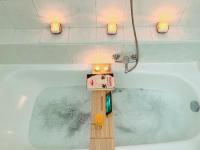 Een badkamer bij T2 Aixois centre-clim-netflix
