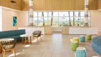 Ein Sitzbereich in der Unterkunft Holiday Inn Club Vacations Myrtle Beach Oceanfront
