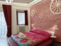 A bed or beds in a room at Suite Inn Centro Dimora Storica