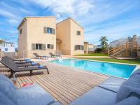 Bazén v ubytování Villa Son Jil by Interhome nebo v jeho okolí
