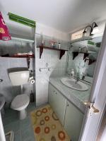 Kúpeľňa v ubytovaní Il ponte di vetro House