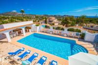 Bazén v ubytování Villa Vista Mar by Abahana Villas nebo v jeho okolí