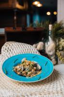 Jídlo v hotelu nebo okolí