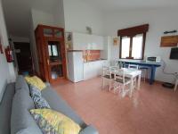 Kuchyň nebo kuchyňský kout v ubytování Apartamentos la Escuela en Cantabria
