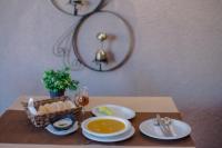 Jídlo v hotelu nebo okolí