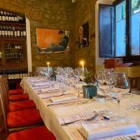 マリーナ・ディ・チェーチナにあるZì Mariaの長テーブル