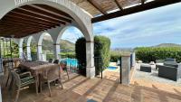 Balkón alebo terasa v ubytovaní Villa Málaga con Piscina Vallada, Barbacoa y hermosas vistas by AndaraHolidays