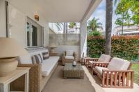 Część wypoczynkowa w obiekcie Marbella Villa Monteros