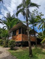Arboura Eco Cabinsにある庭