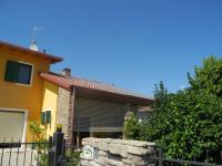 The building in which a panziókat is located