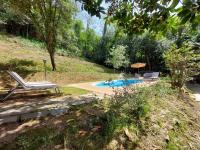 Bazén v ubytovaní Villa la Pieve alebo v jeho blízkosti