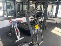 Posilňovňa alebo fitness centrum v ubytovaní Luxury studio, sea view, pool