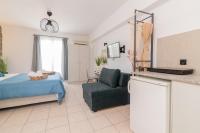 Posteľ alebo postele v izbe v ubytovaní Amarylis Beachfront Studios