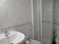 Koupelna v ubytování Bungalows Peñismar II 3000