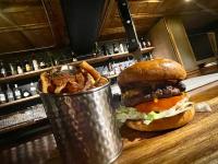 Jídlo v penzionu – hostince nebo okolí