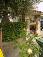 Vonkajšia záhrada v ubytovaní Apartment Leporiz