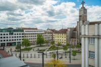 Nespecifikovaný výhled na destinaci Hradec Králové nebo výhled na město při pohledu z apartmánu