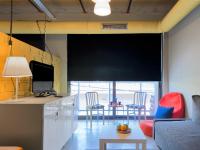 TV a/nebo společenská místnost v ubytování Ceramus Apartments Gazi View