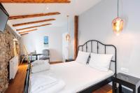 Posteľ alebo postele v izbe v ubytovaní Villa Cati Ferienhaus mit beheiztem Pool