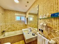 Koupelna v ubytování Hotel La Rivera