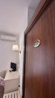 Telewizja i/lub zestaw kina domowego w obiekcie Hotel Terranova