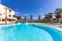 The swimming pool at or close to Gmar House relax y naturaleza
