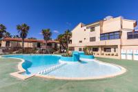 The swimming pool at or close to Gmar House relax y naturaleza