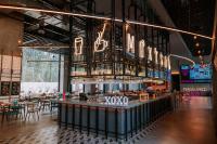 Restaurace v ubytování Moxy Bengaluru Airport Prestige Tech Cloud