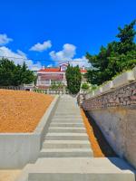 Plán poschodí v ubytovaní Beachfront Apartments Baricevic with Pool