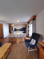 Kuchyň nebo kuchyňský kout v ubytování Pracondu OUTDOOR & FUN appartement 8 personnes by Alpvision Résidences