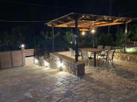 Patio alebo iná vonkajšia časť ubytovania Efi’s Apartment Nea Michaniona
